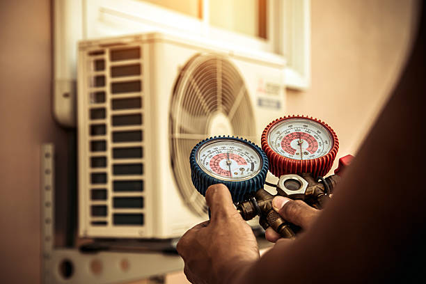 Professional Heat Pump Repair technician working in Jefferson, GA